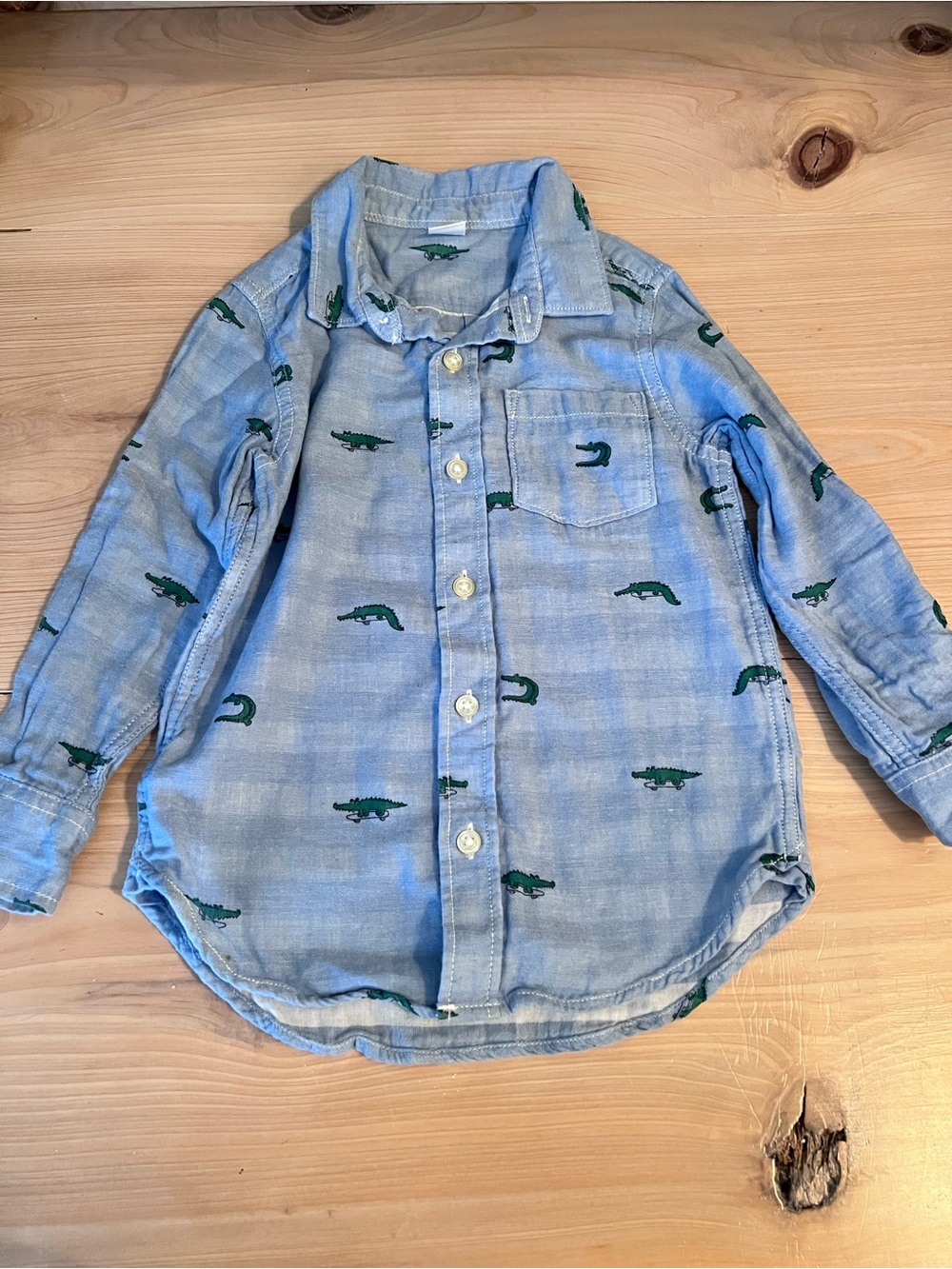 Baby Gap Boys' Button-Up Shirt with Alligator Print boys sz 4
